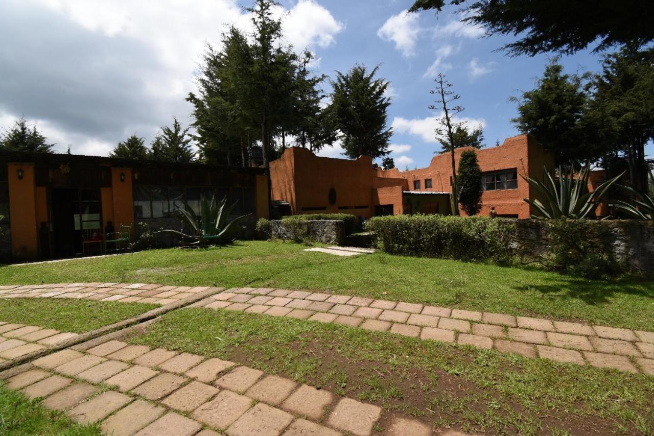 Hotel Rancho Cumbre Monarca *